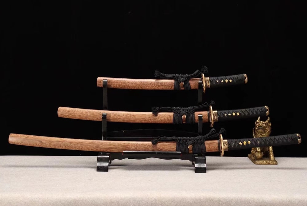Lot Katana Yukari